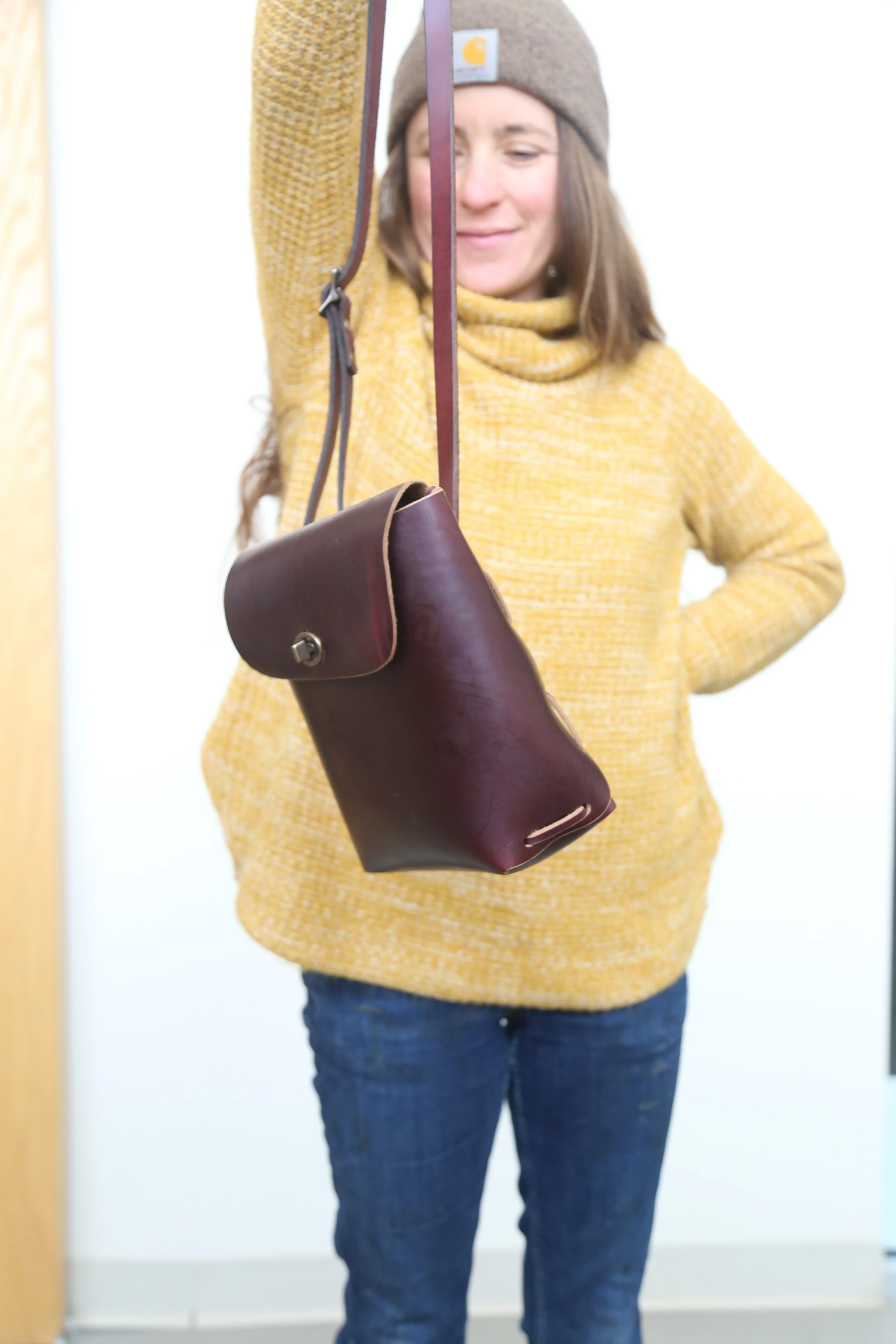Woven Purse no.2 Burgundy - Image 4